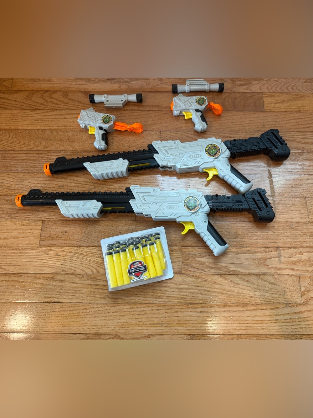 Zuru X-Shot Zombie Scope Blaster Set - 2 Rifles, 2 Pistols, Extra Darts pol-4025